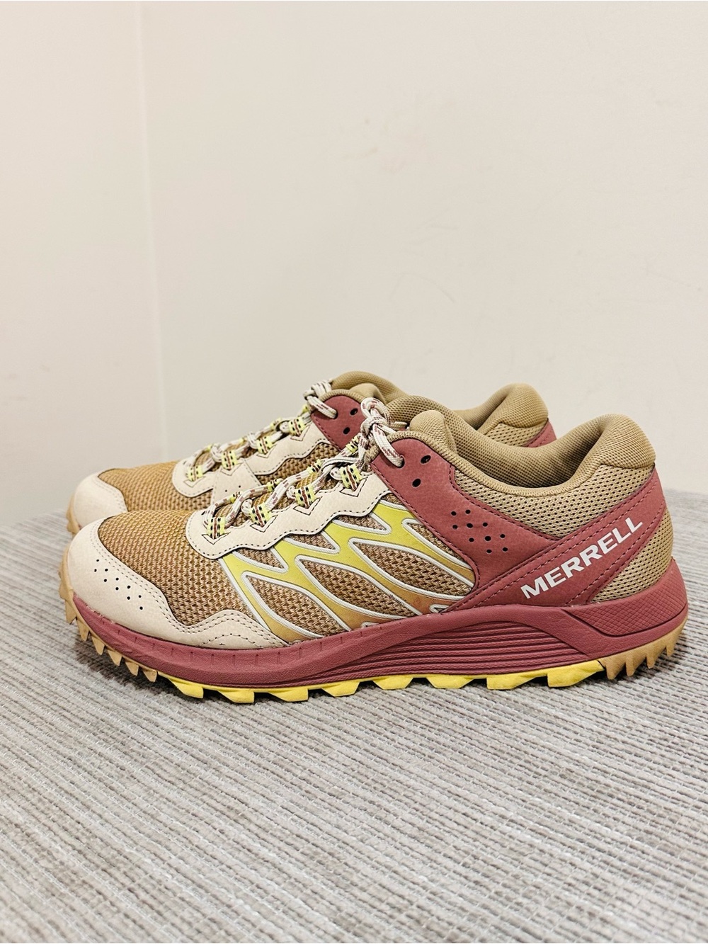 Merrell Wildwood Women's Trail Running Shoes Oyster Celery J067738 Size US 10